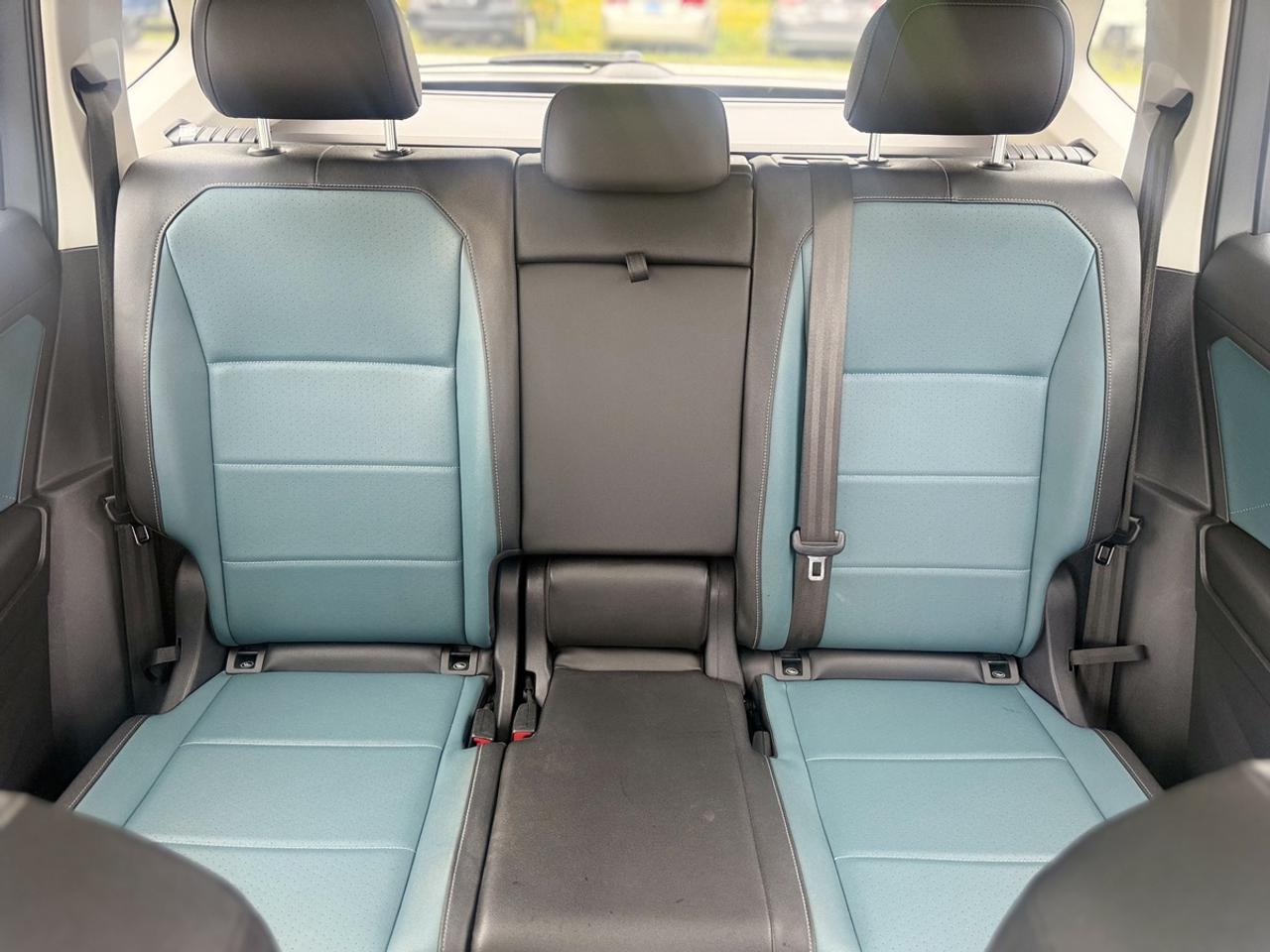 2020 Volkswagen Tiguan SE Photo