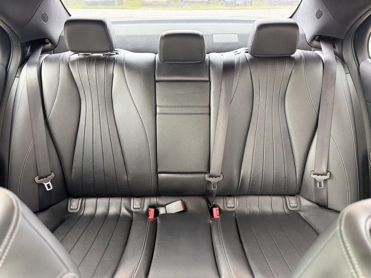 2019 Mercedes-Benz E-Class E 300 Photo