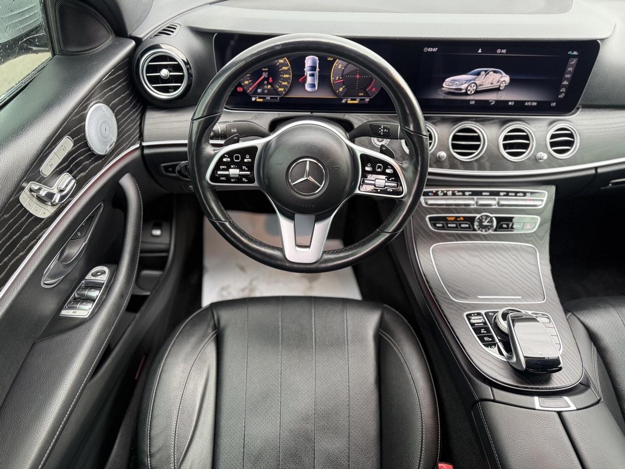 2019 Mercedes-Benz E-Class E 300 Photo