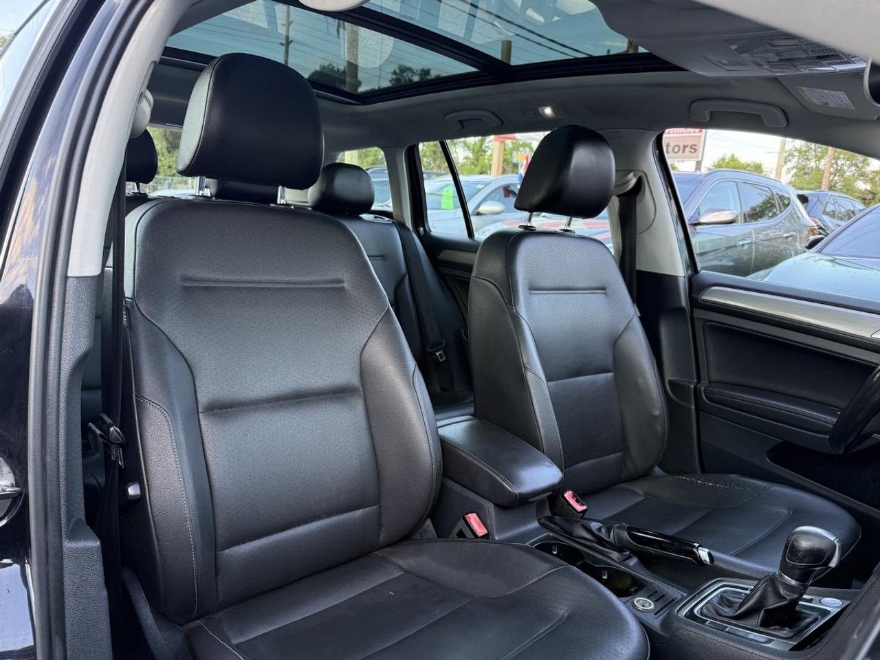 2015 Volkswagen Golf SportWagen HIGHLINE - PANO ROOF - LEATHER - NAVI - R.CAMERA! Photo