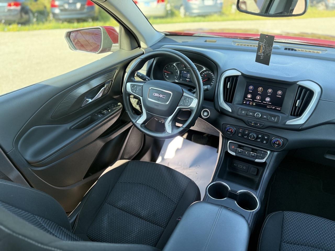 2024 GMC Terrain SLE Photo