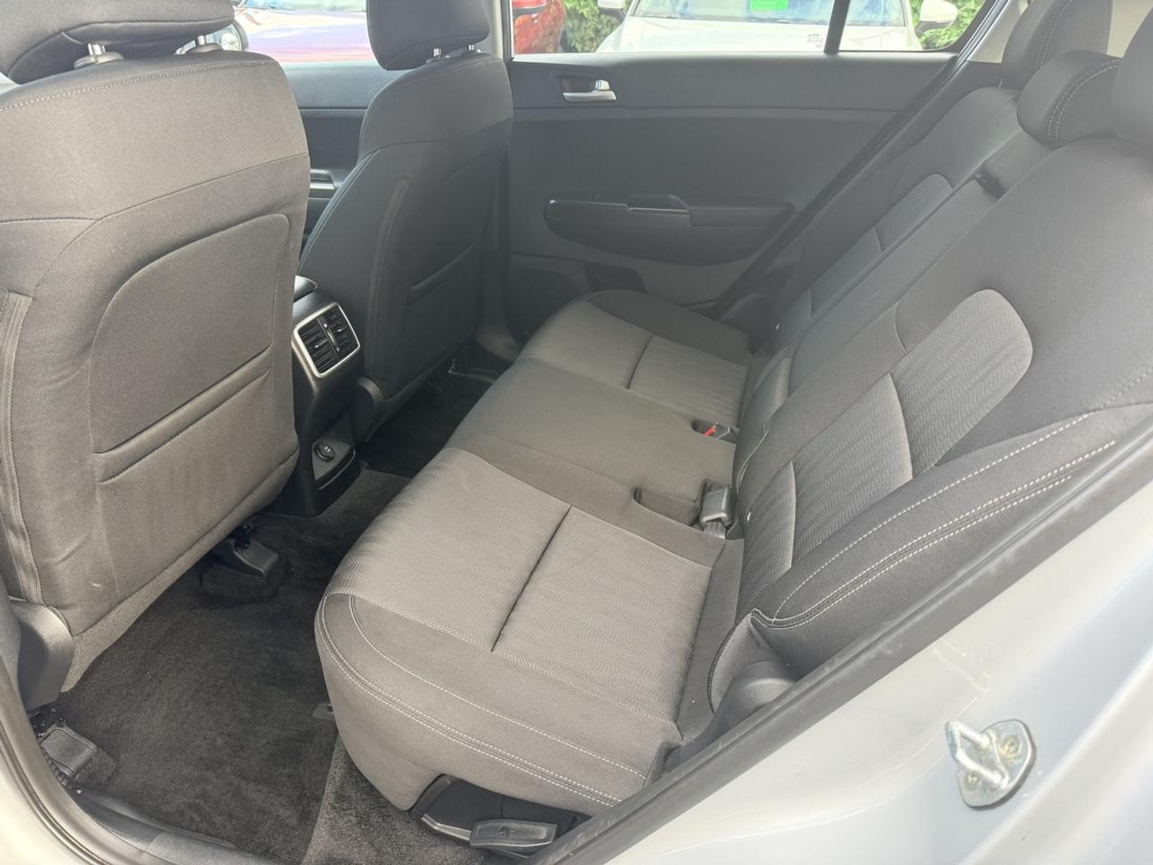 2017 Kia Sportage LX AWD - ALLOYS - R.CAMERA! Photo