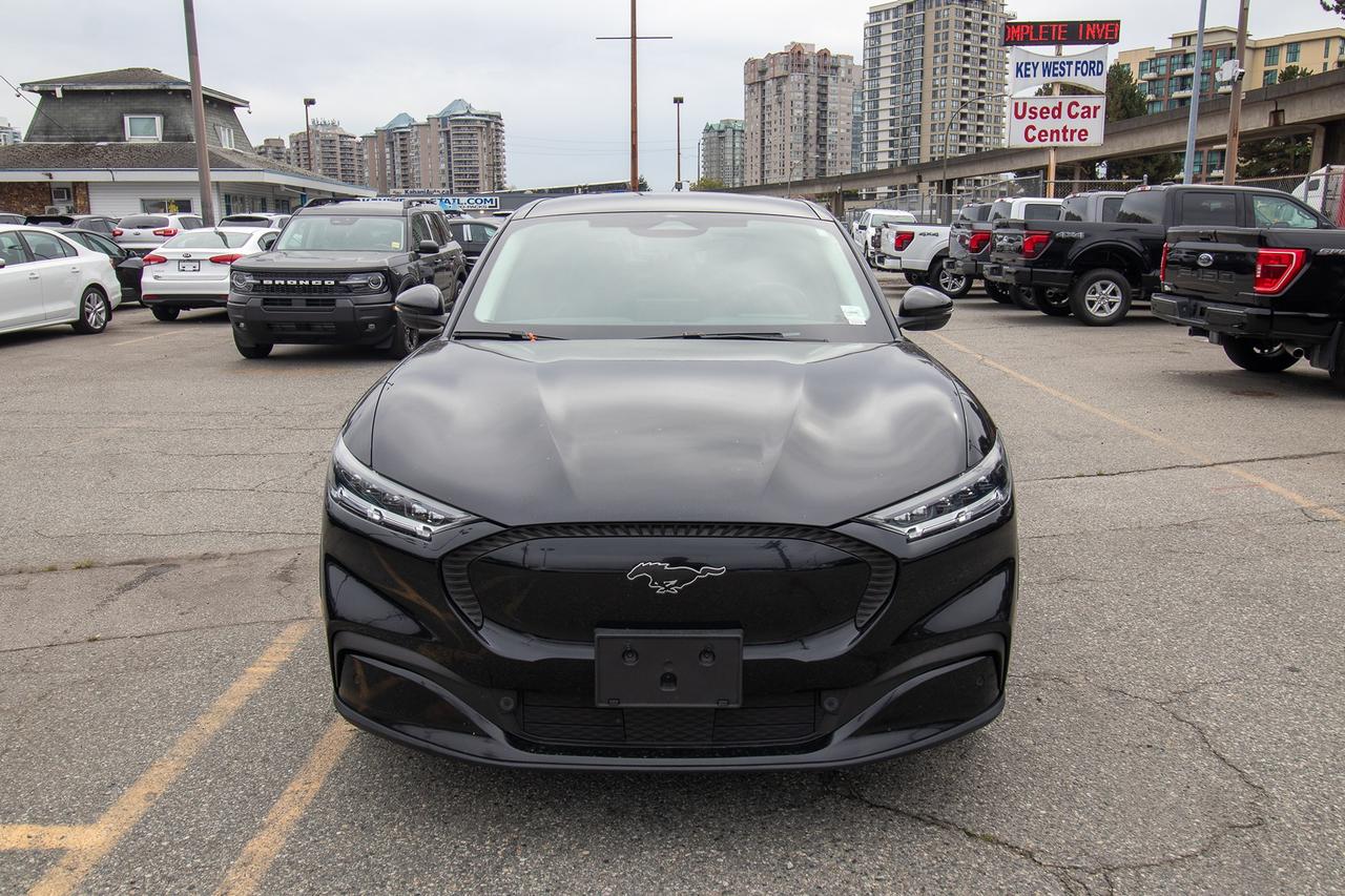 2021 Ford Mustang Mach-E Select Photo2