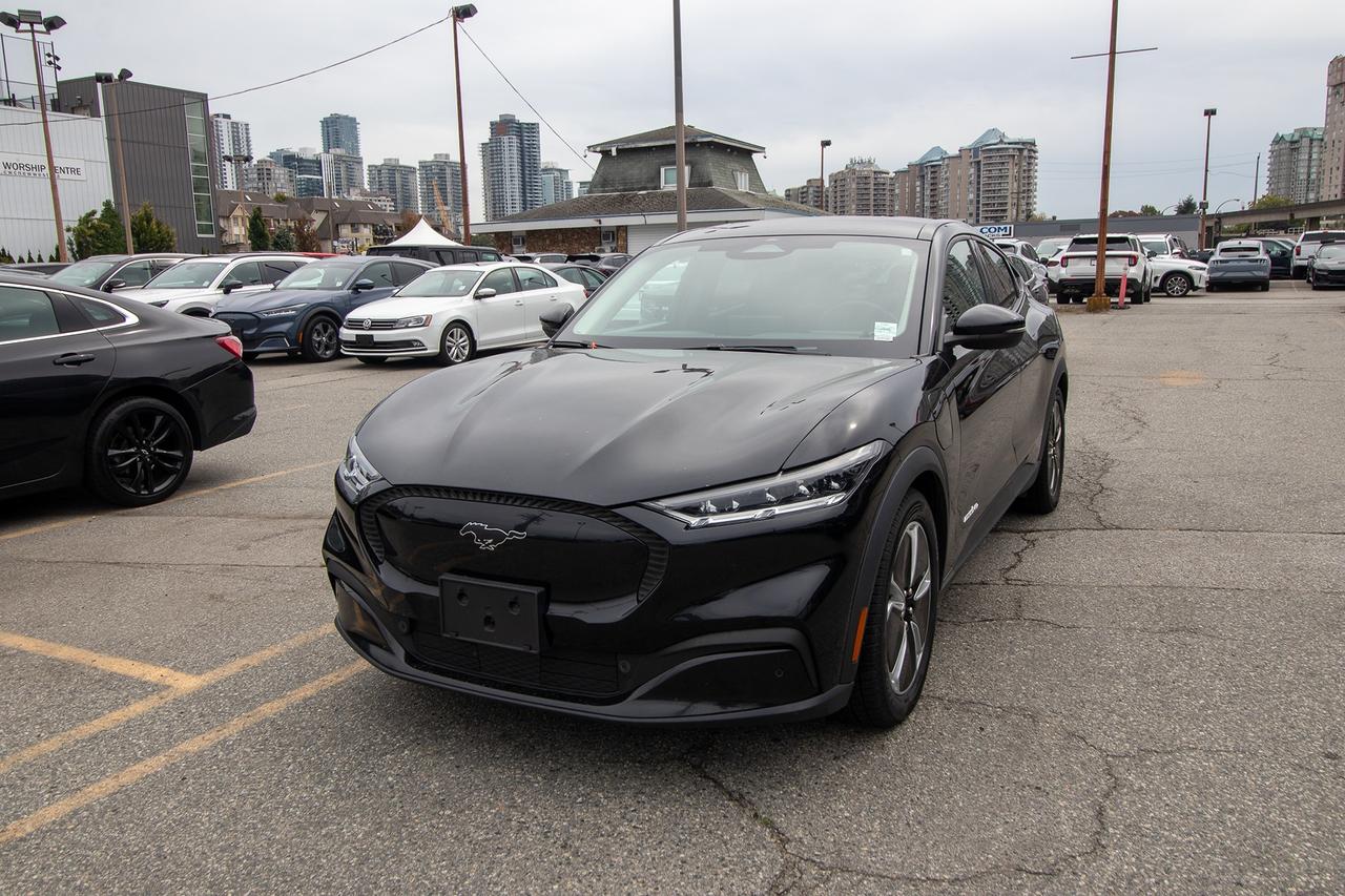 2021 Ford Mustang Mach-E Select Photo0