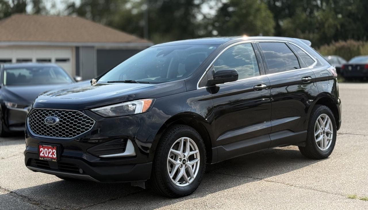 2023 Ford Edge SEL Photo