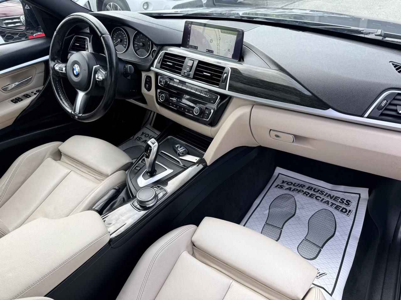 2018 BMW 3 Series 330i xDrive28i AWD - SPORT/M PKG - NAVI - R.CAM! Photo