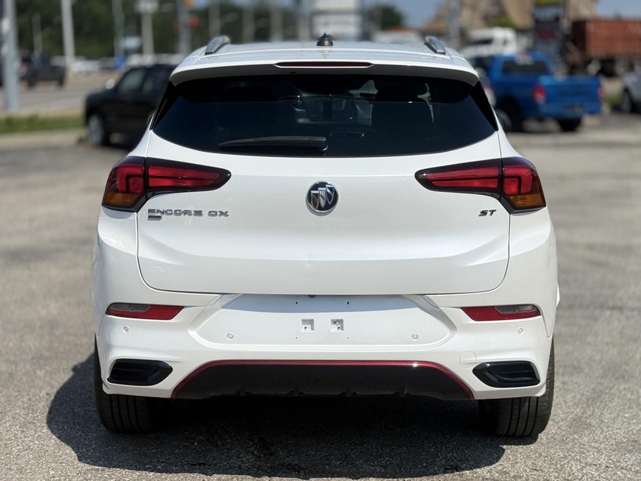 2023 Buick Encore GX SELECT Photo3