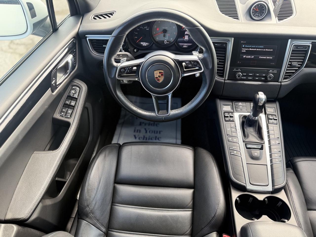 2018 Porsche Macan Base Photo