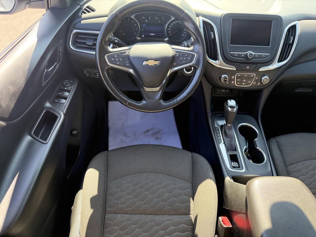 2020 Chevrolet Equinox LT Photo