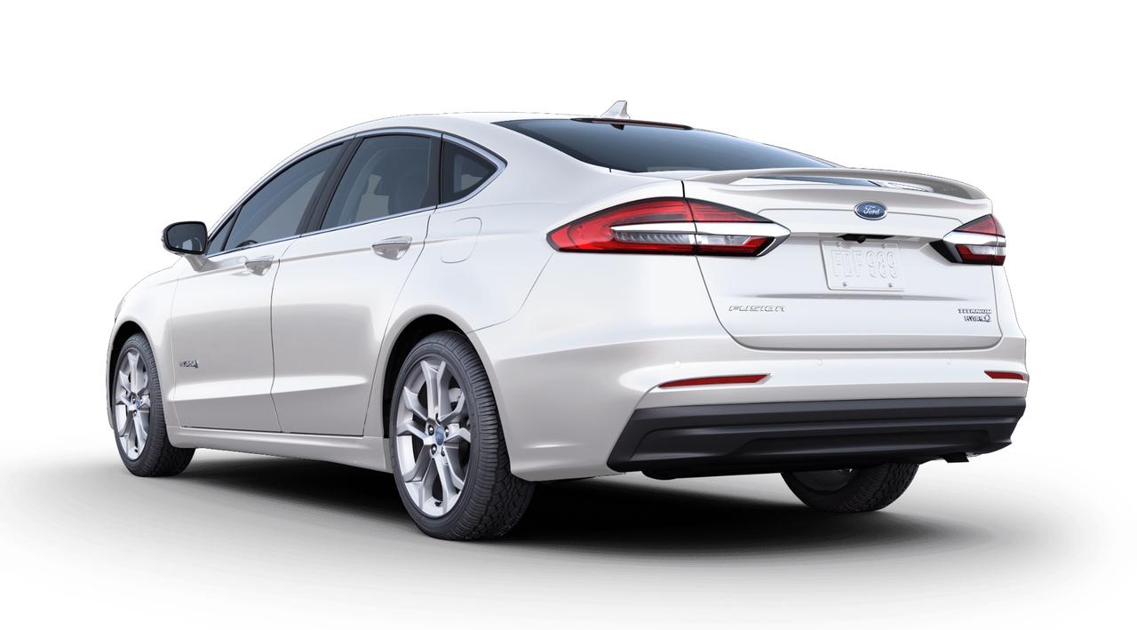 2019 Ford Fusion Titanium Photo1