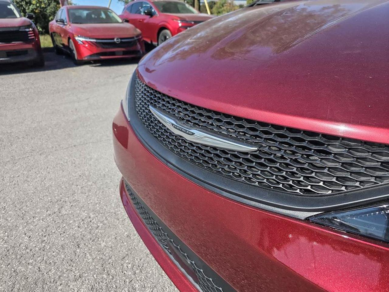 2023 Chrysler Grand Caravan SXT Photo