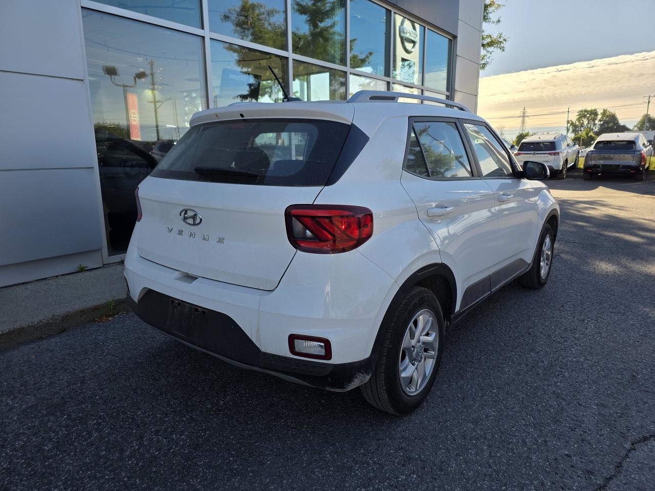 2023 Hyundai Venue PREFERRED Photo