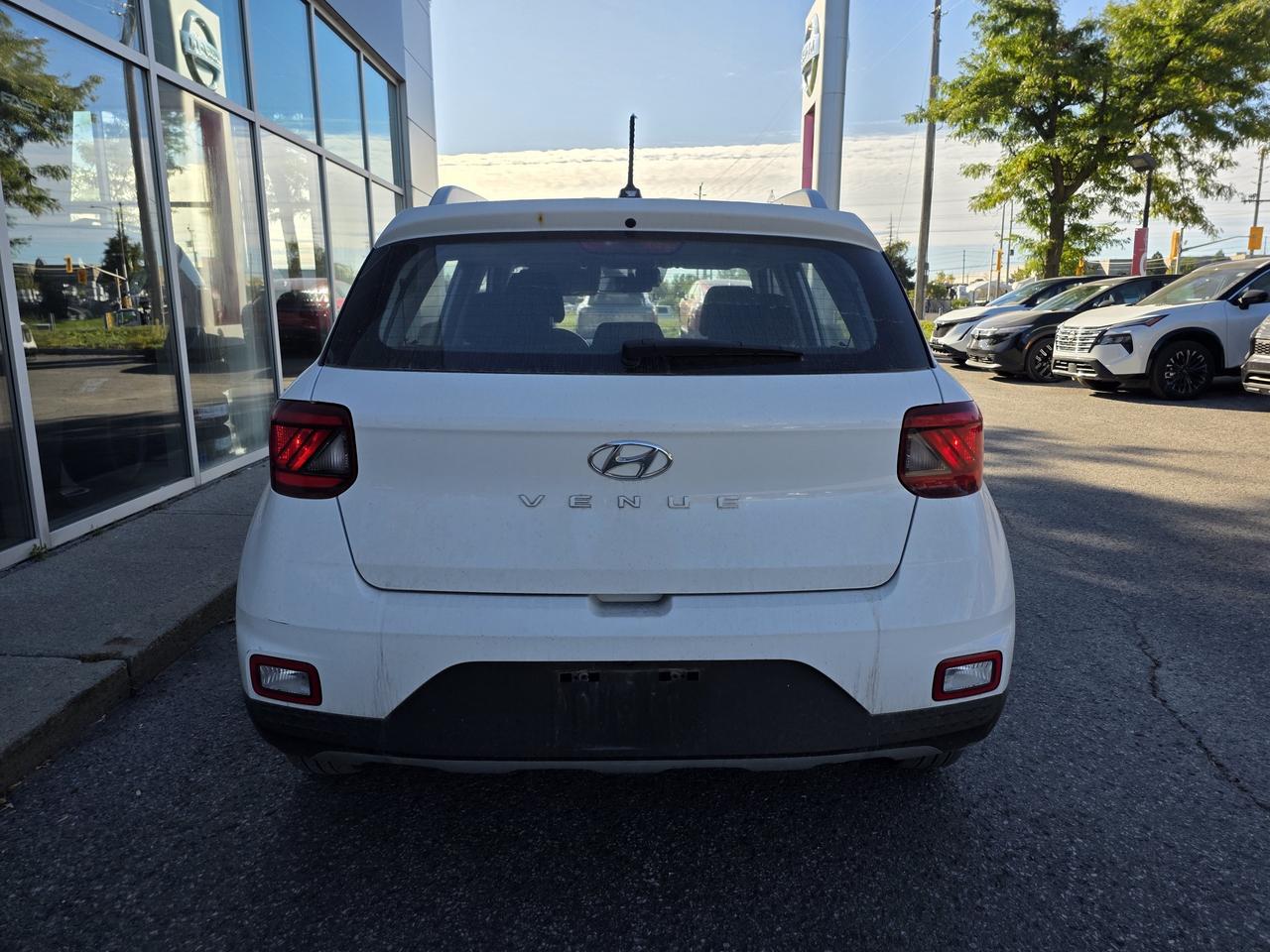 2023 Hyundai Venue PREFERRED Photo