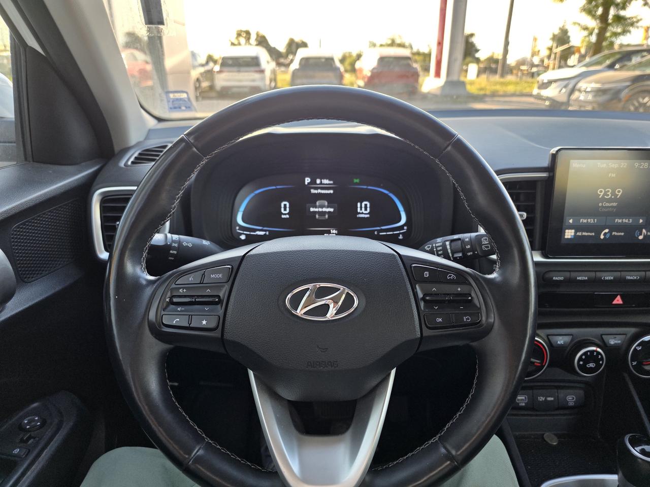 2023 Hyundai Venue PREFERRED Photo