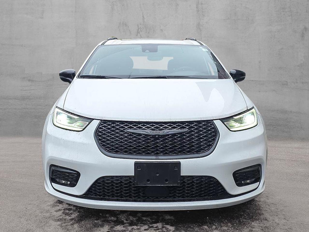 2025 Chrysler Pacifica Limited Photo