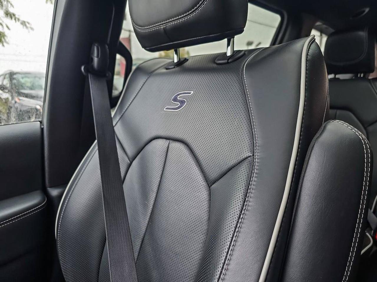 2025 Chrysler Pacifica Limited Photo