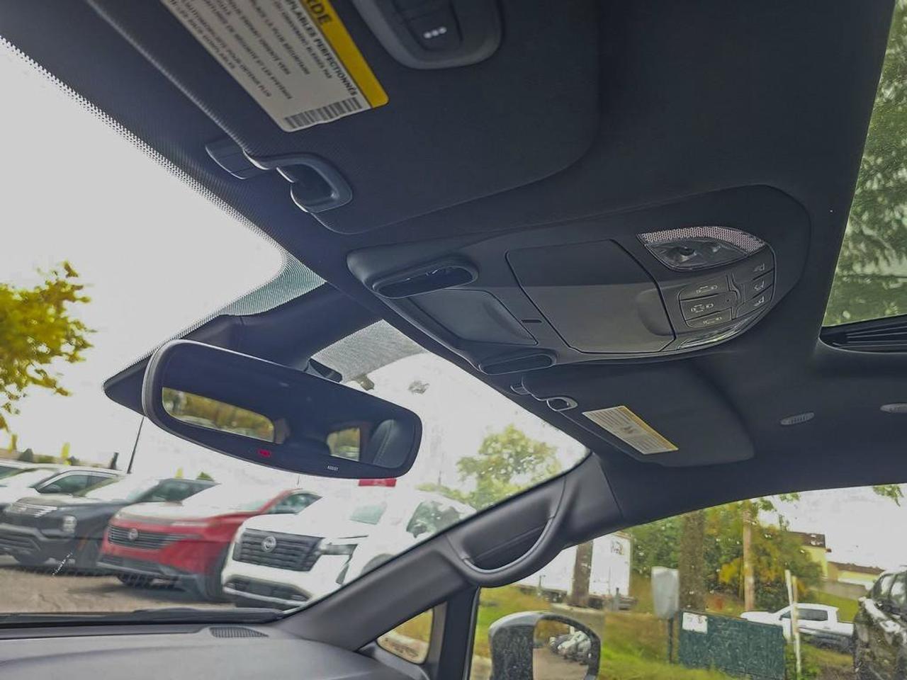2025 Chrysler Pacifica Limited Photo