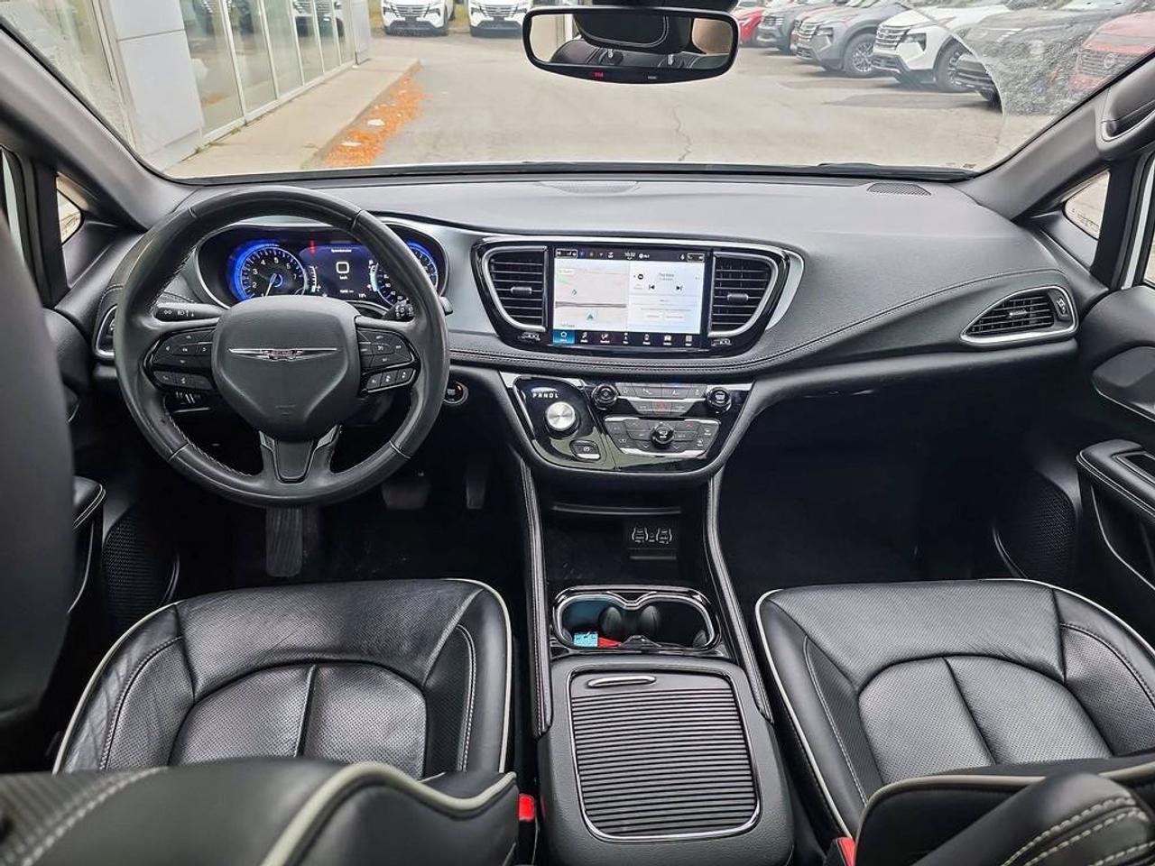 2025 Chrysler Pacifica Limited Photo