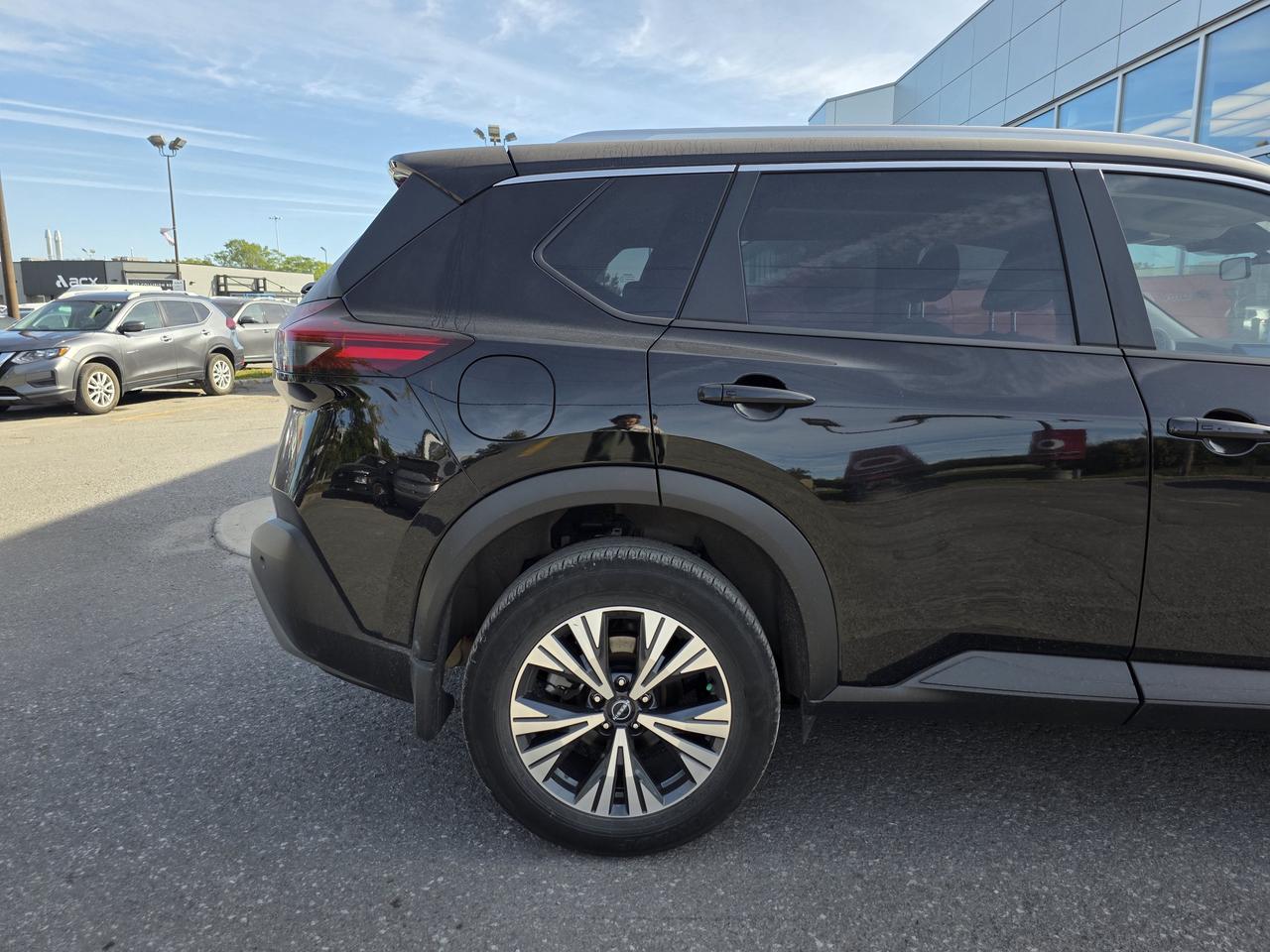 2022 Nissan Rogue SV AWD | Apple Car Play | Android Auto Photo