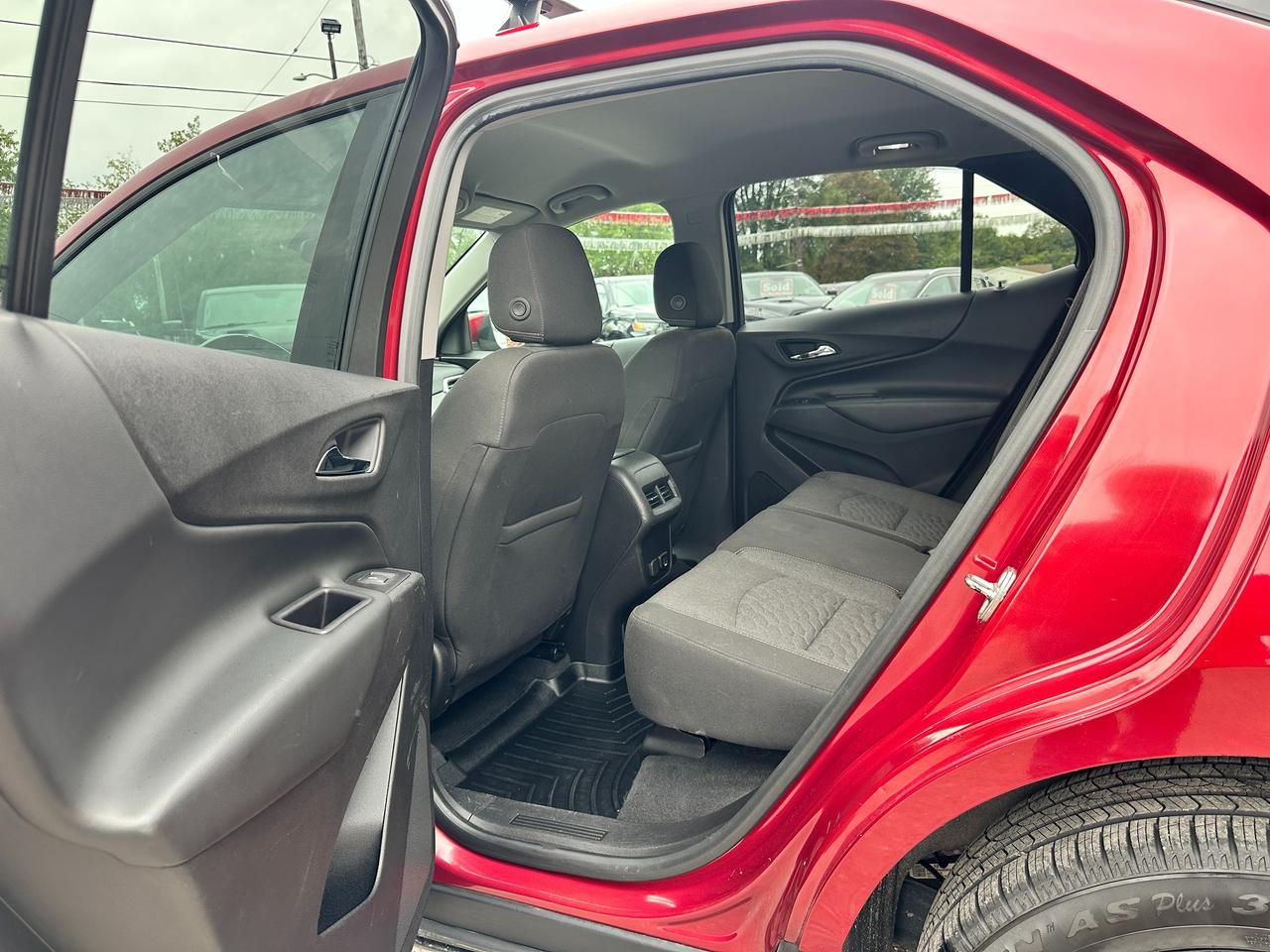 2018 Chevrolet Equinox LT AWD HTD-Cloth NAV XM PowerGate RemStart RvCam Photo