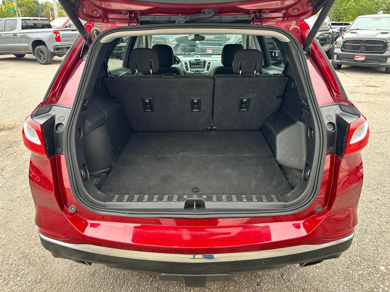 2018 Chevrolet Equinox LT AWD HTD-Cloth NAV XM PowerGate RemStart RvCam Photo