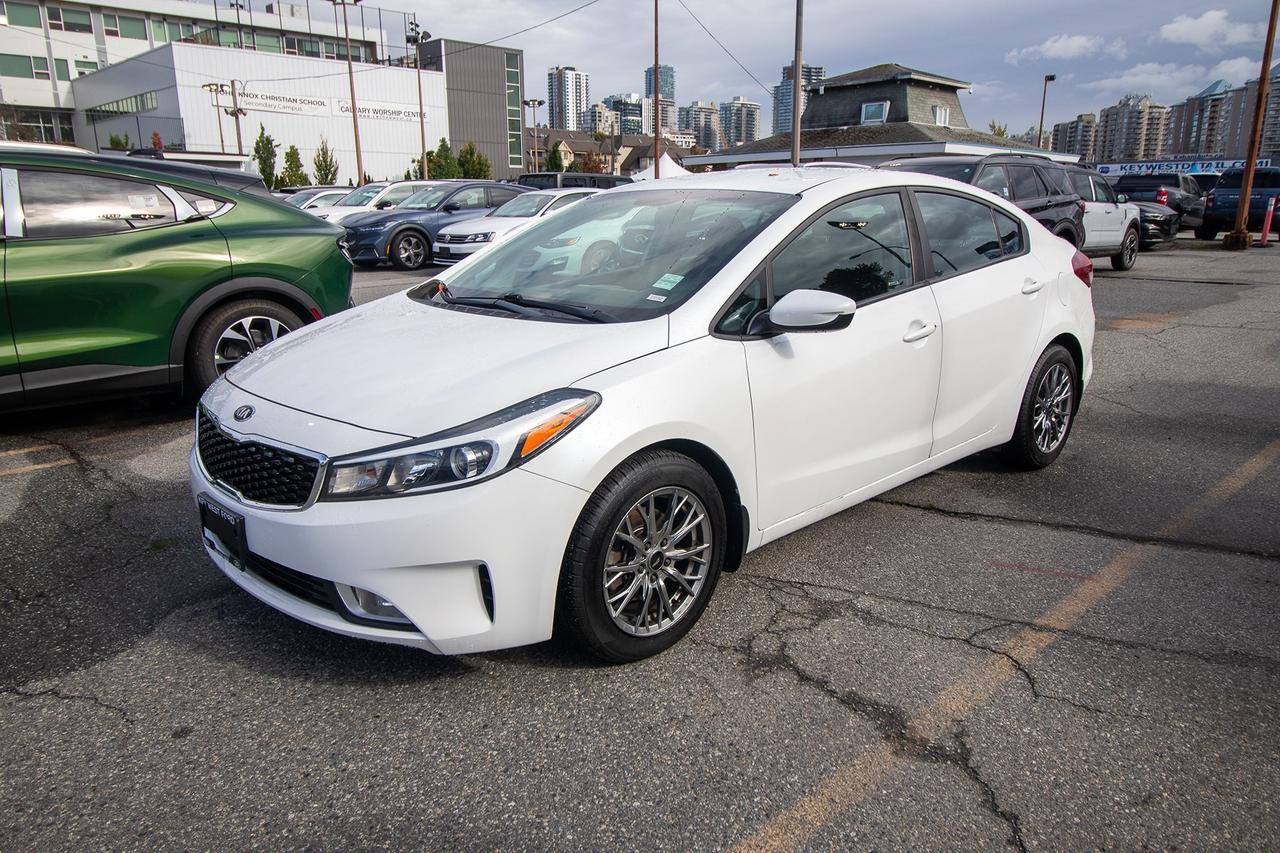 2018 Kia Forte LX Photo1