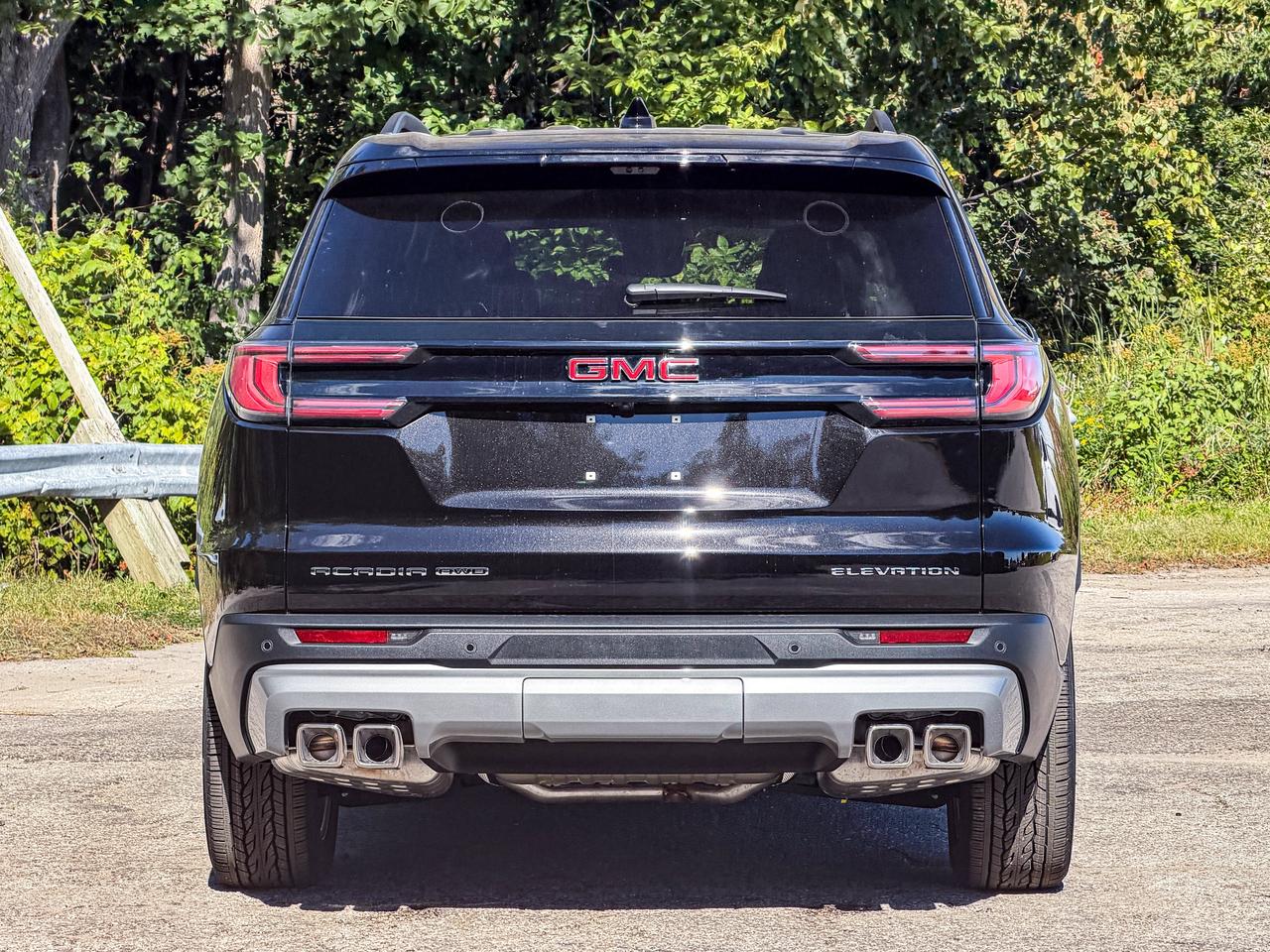 2027 GMC Acadia ELEVATION Photo
