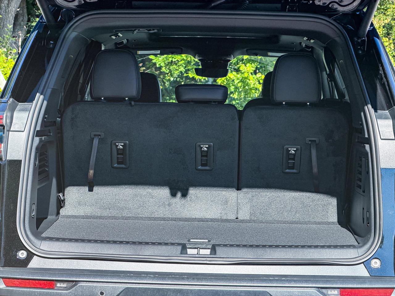 2027 GMC Acadia ELEVATION Photo