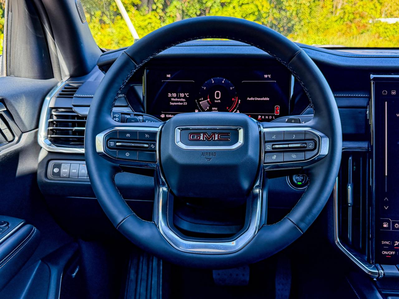 2027 GMC Acadia ELEVATION Photo