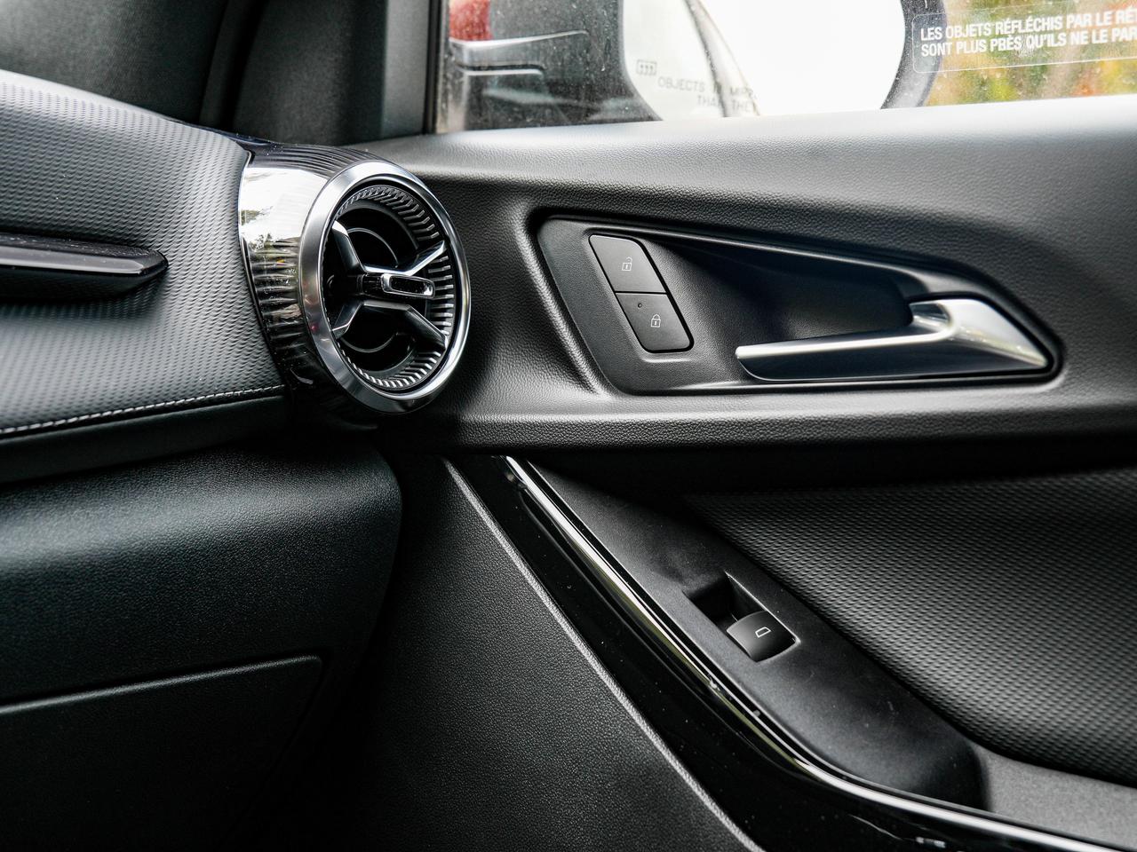 2027 Chevrolet Equinox AWD LT Photo