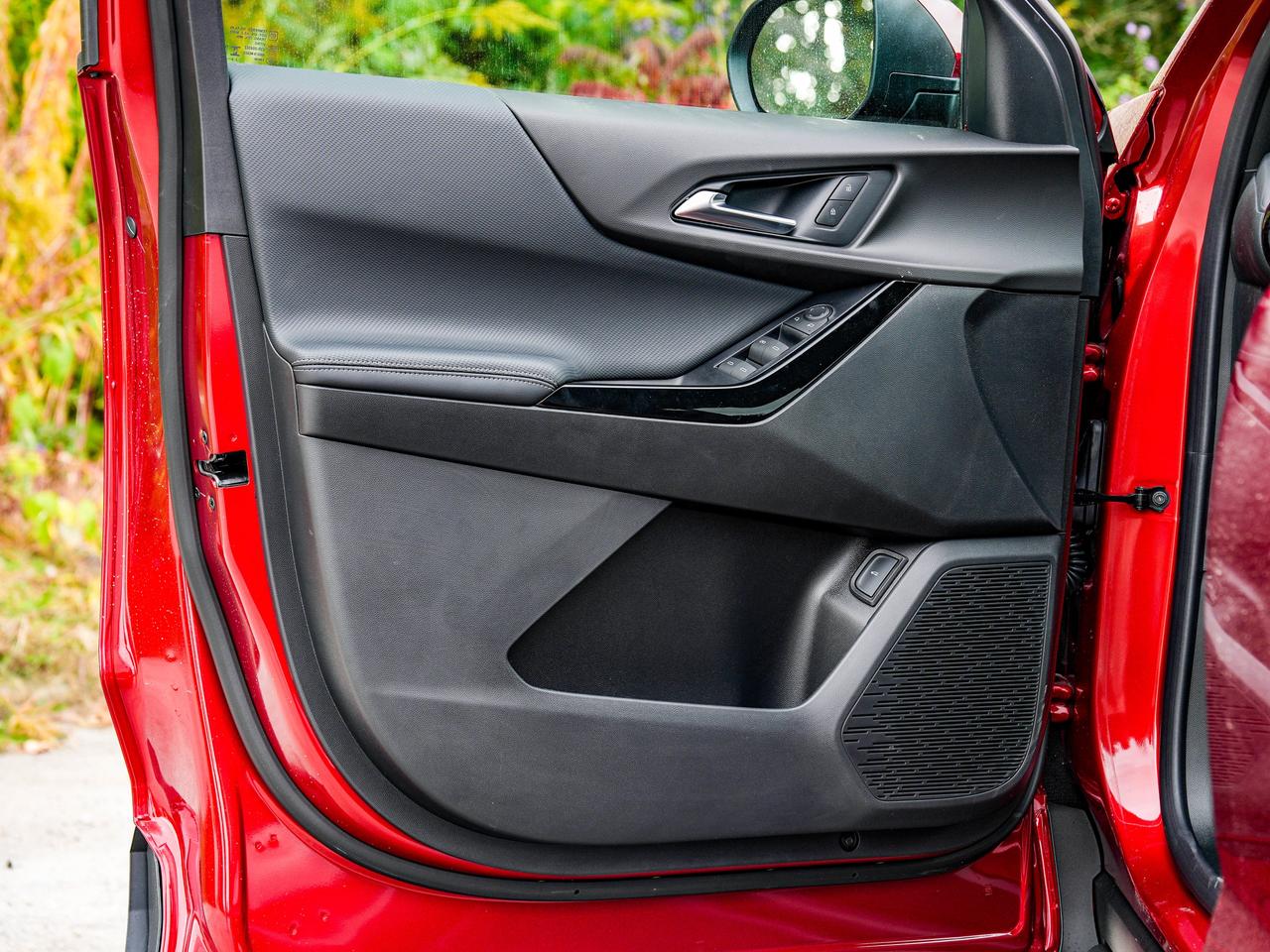 2027 Chevrolet Equinox AWD LT Photo