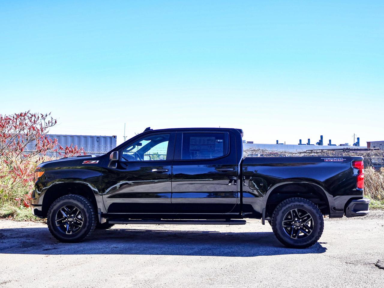 2026 Chevrolet Silverado 1500 Custom Trail Boss Photo