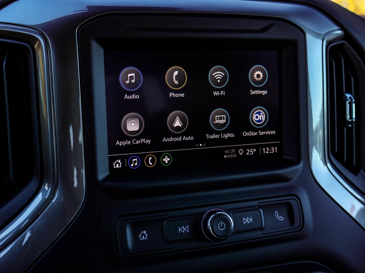 2026 Chevrolet Silverado 1500 Custom Trail Boss Photo