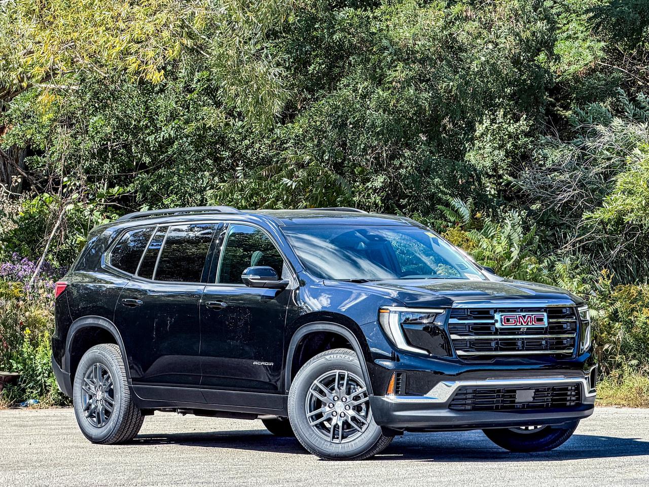 2027 GMC Acadia ELEVATION Photo5