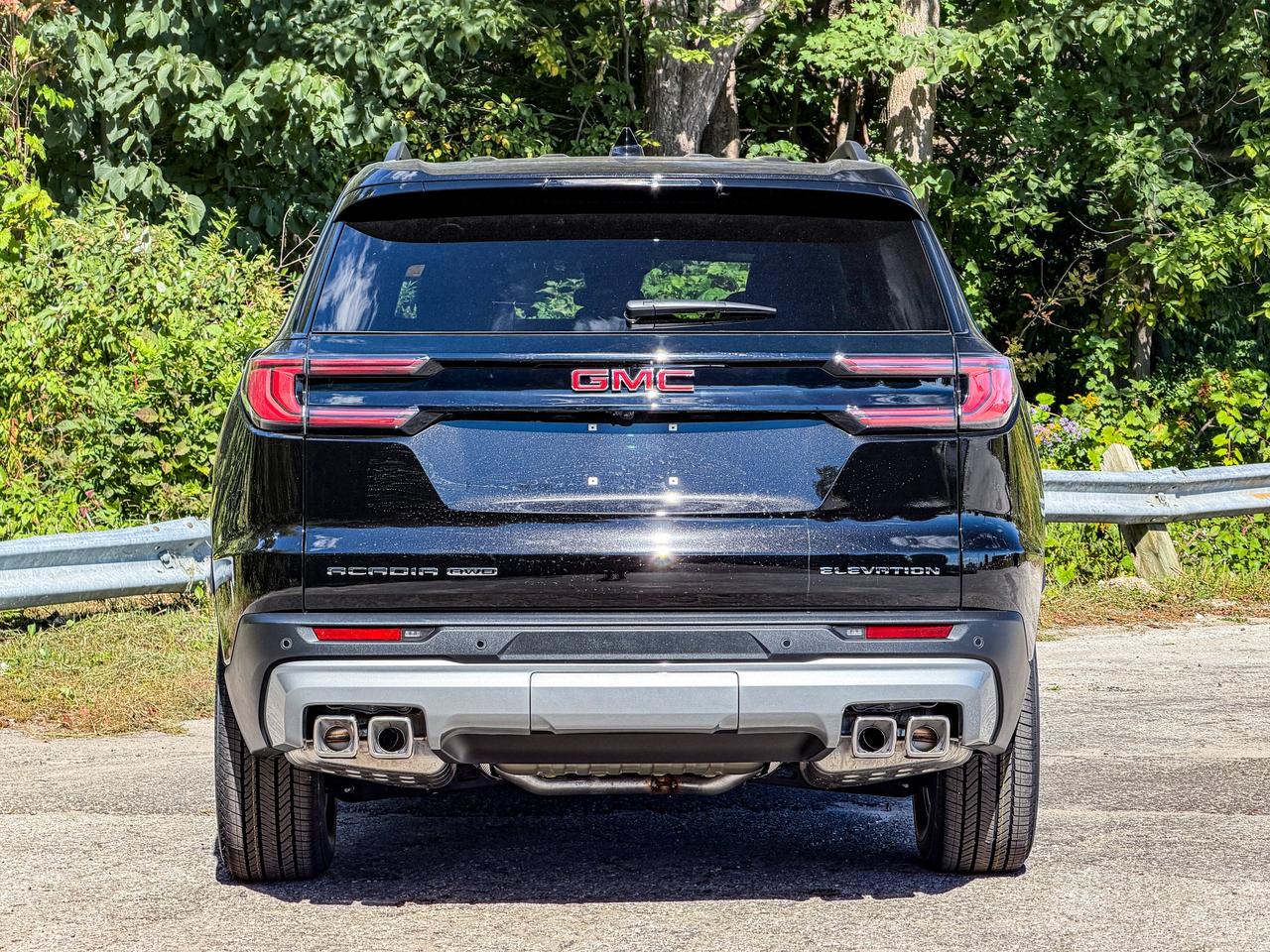 2027 GMC Acadia ELEVATION Photo