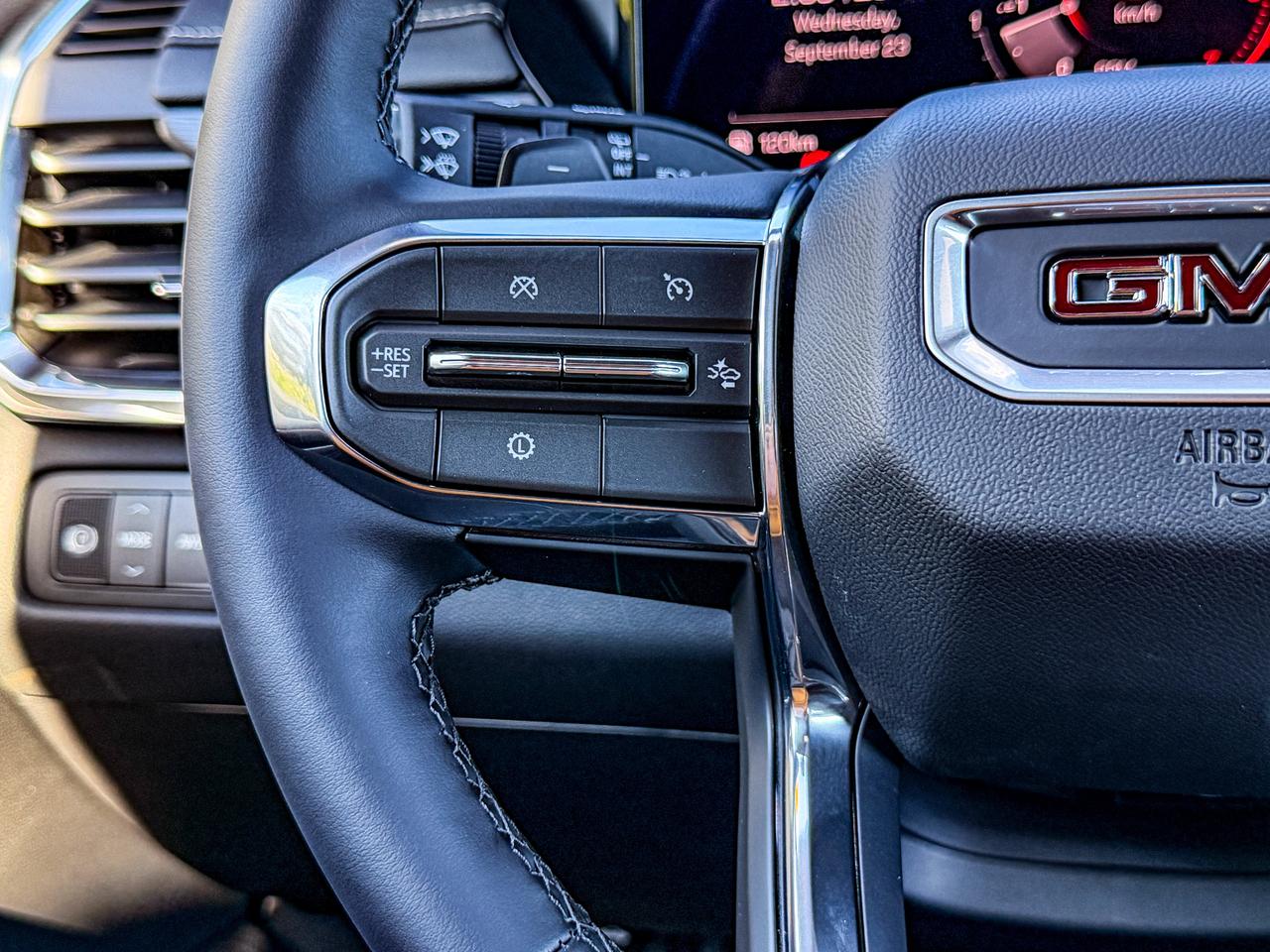 2027 GMC Acadia ELEVATION Photo