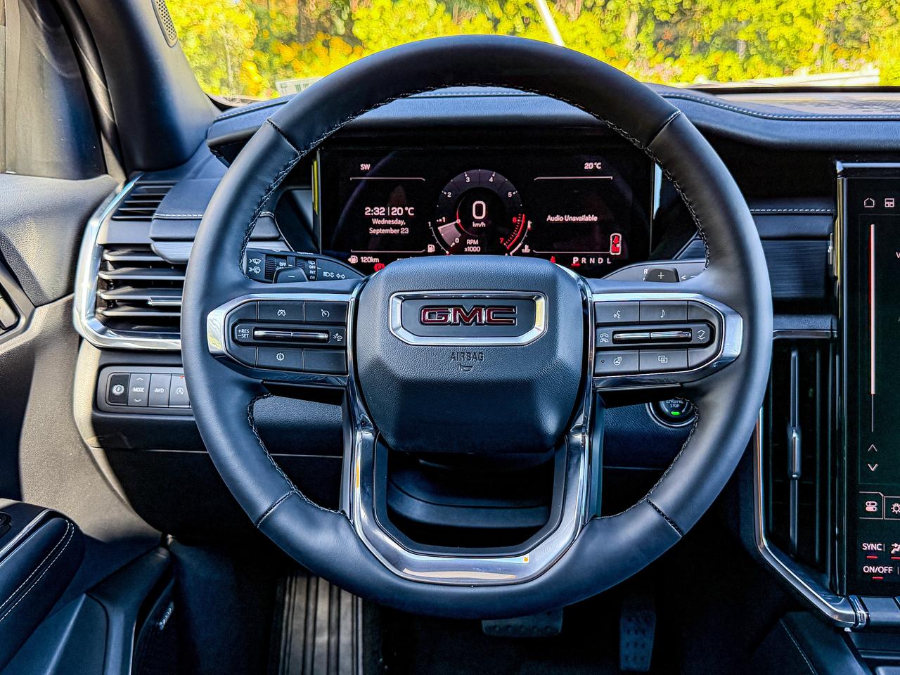 2027 GMC Acadia ELEVATION Photo