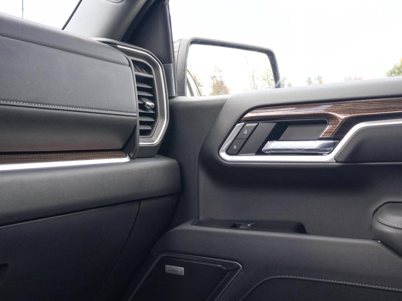 2026 Chevrolet Silverado 1500 RST Photo