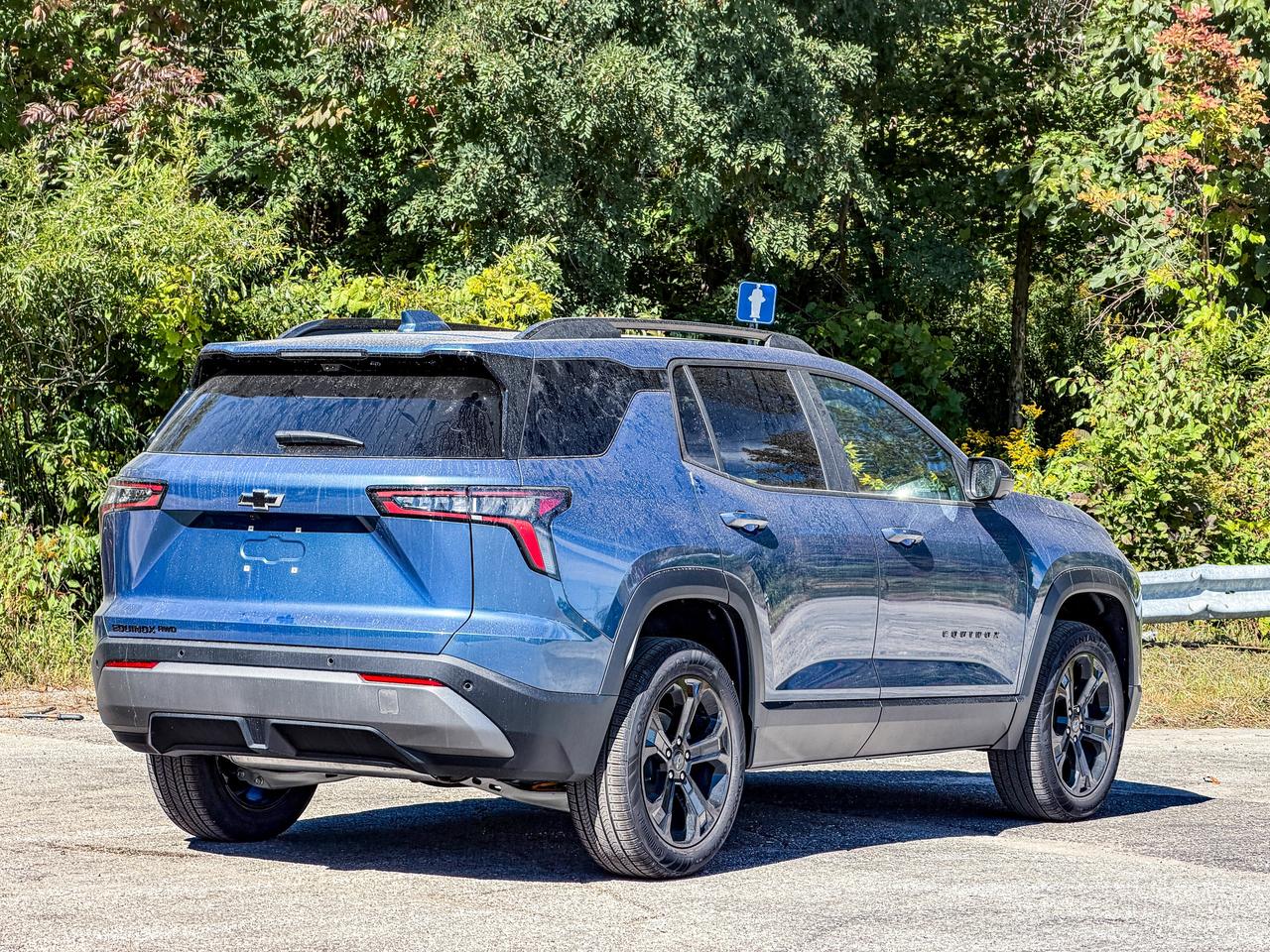 2027 Chevrolet Equinox AWD LT Photo