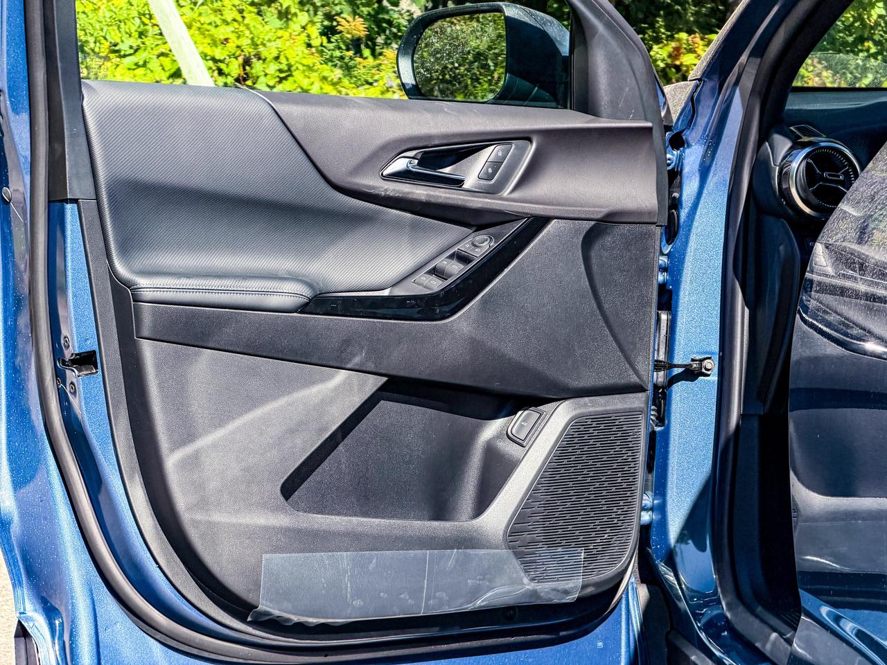 2027 Chevrolet Equinox AWD LT Photo