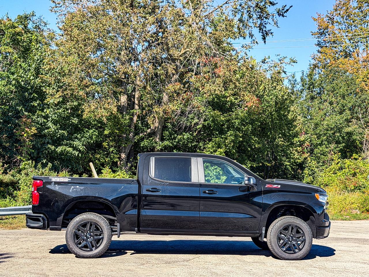 2026 Chevrolet Silverado 1500 LT Trail Boss Photo2