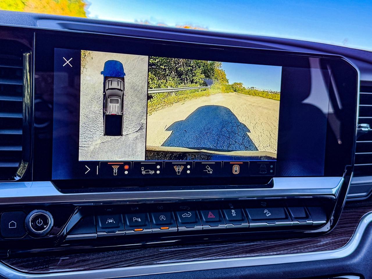 2026 Chevrolet Silverado 1500 LT Trail Boss Photo