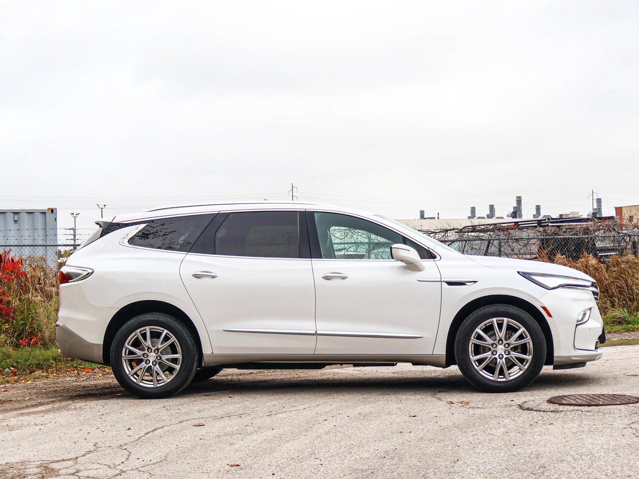 2022 Buick Enclave Premium Photo