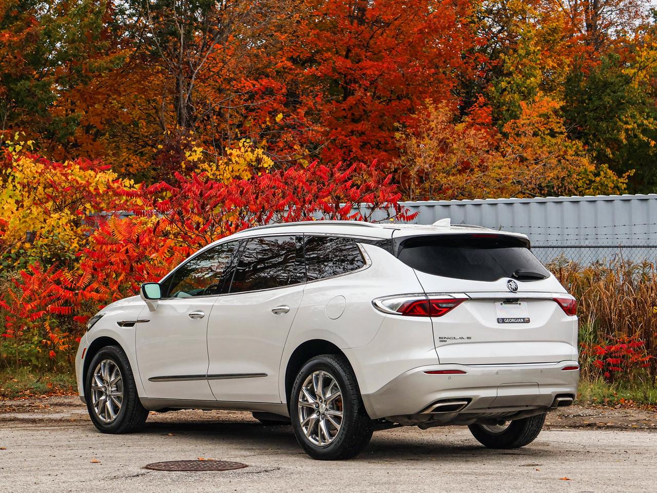 2022 Buick Enclave Premium Photo