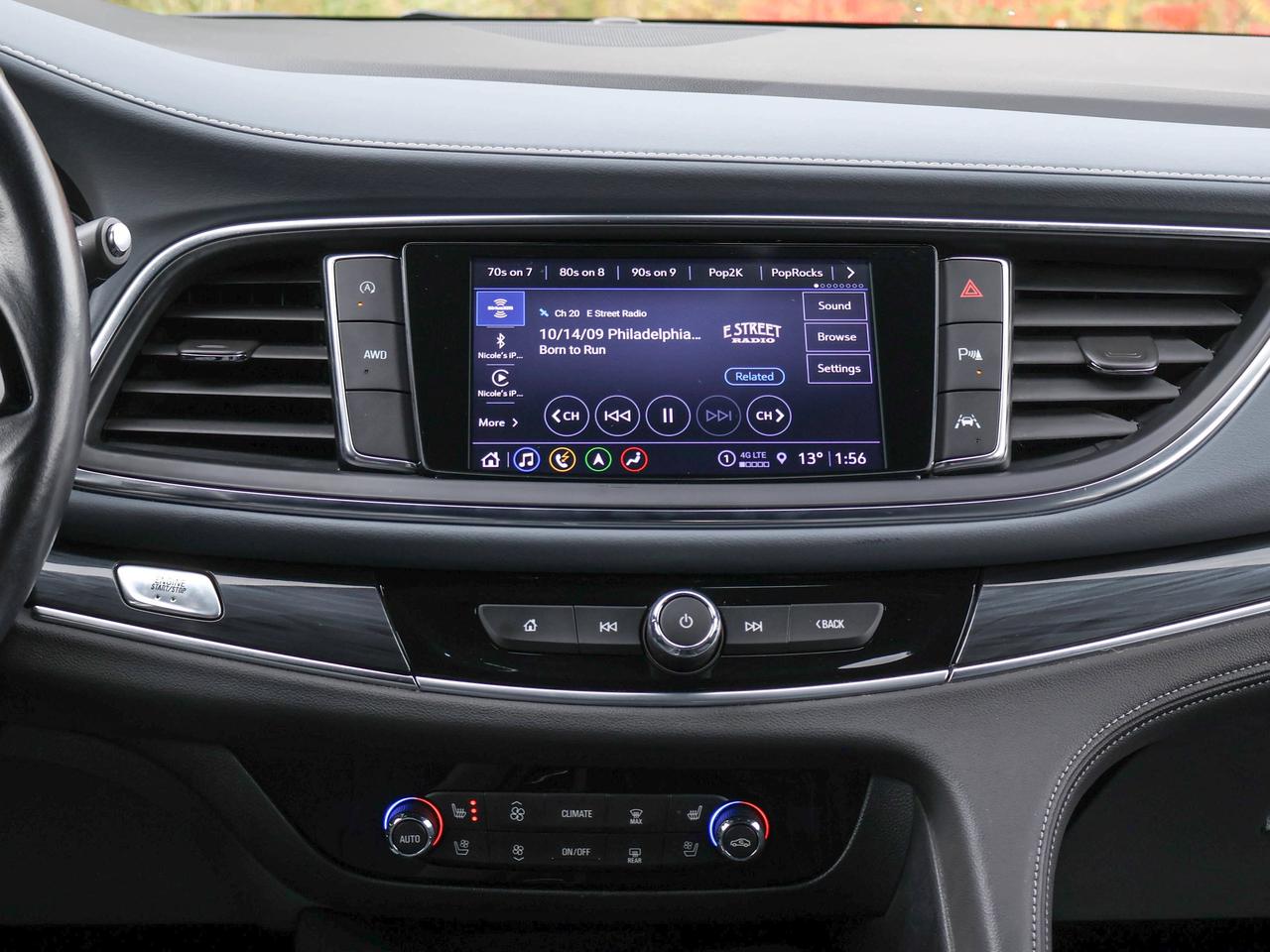 2022 Buick Enclave Premium Photo