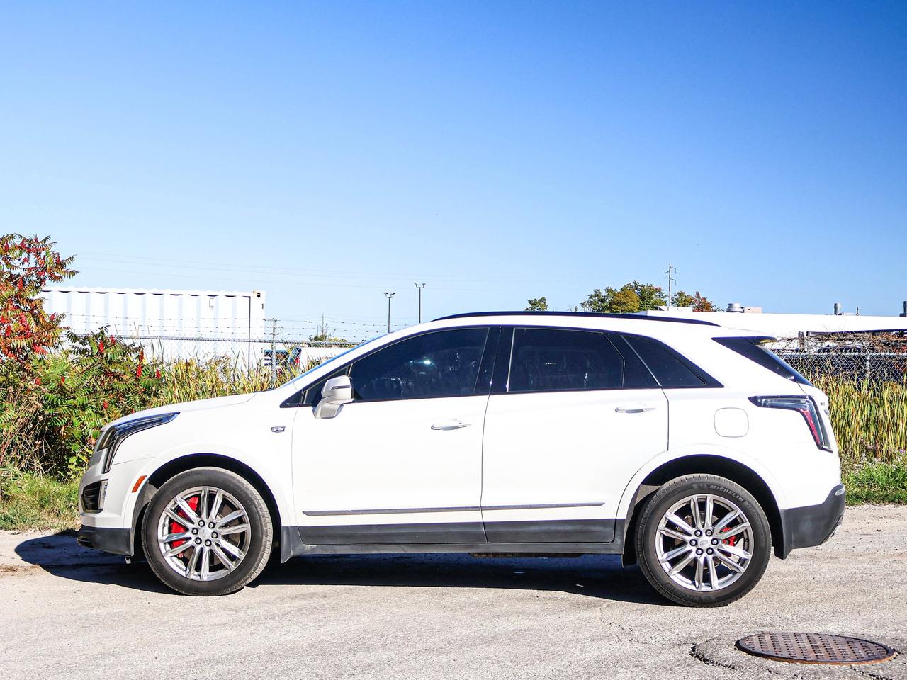 2022 Cadillac XT5 AWD Sport Photo