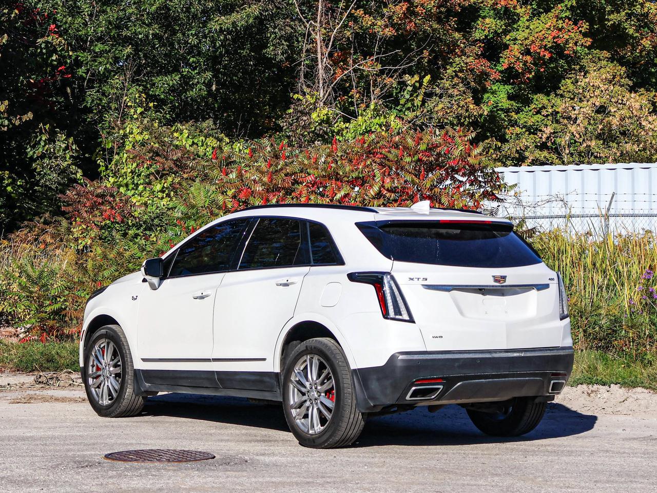 2022 Cadillac XT5 AWD Sport Photo