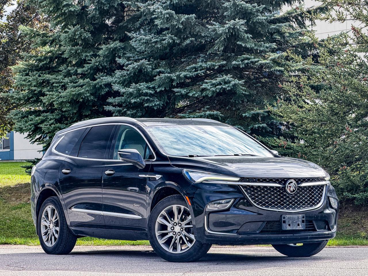2022 Buick Enclave Avenir Photo1