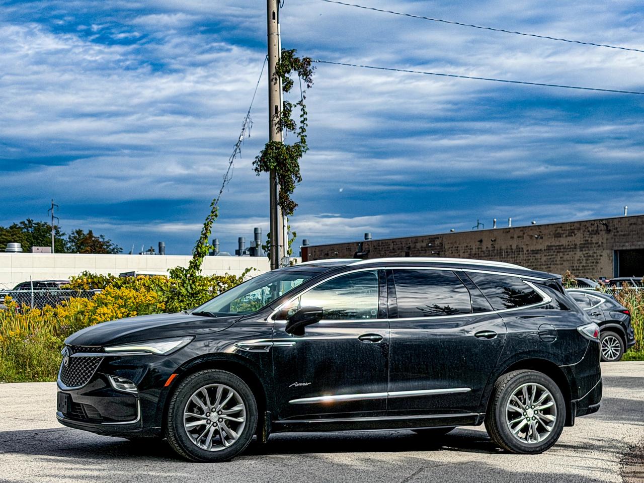 2022 Buick Enclave Avenir Photo