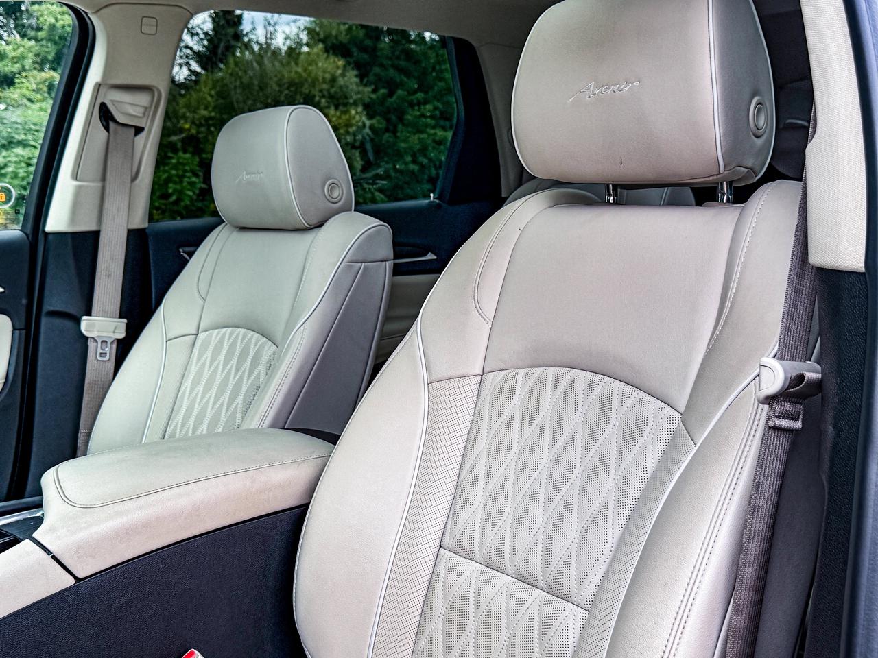 2022 Buick Enclave Avenir Photo